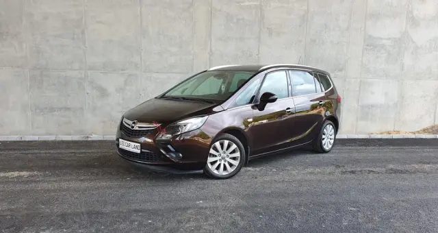 OPEL Zafira 2.0 CDTI Cosmo