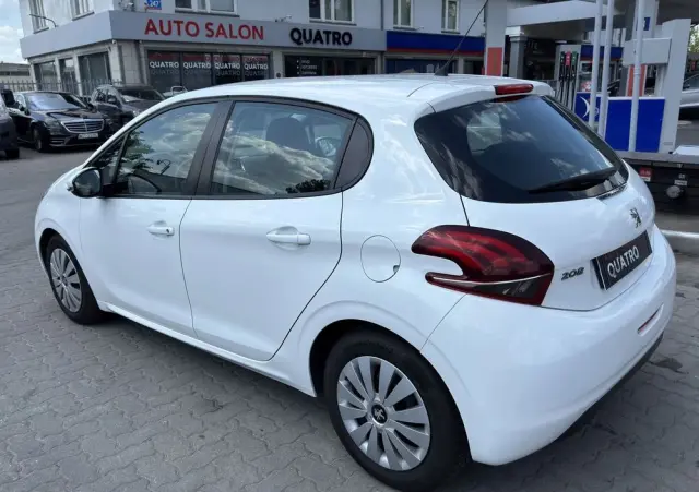 PEUGEOT 208 1.6 BlueHDi Active
