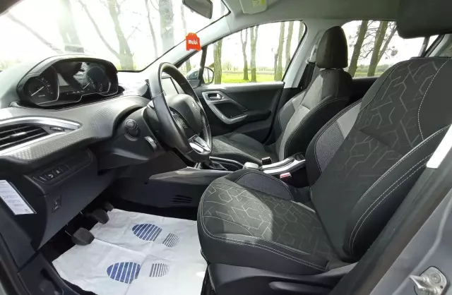 PEUGEOT 2008 1.2 PureTech (82 KM)
