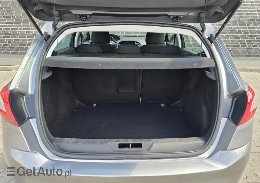 PEUGEOT 308 1.6 BlueHDi Business Line S&S