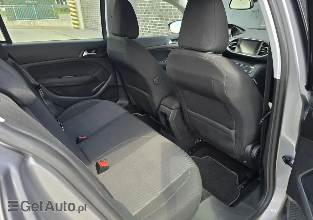 PEUGEOT 308 1.6 BlueHDi Business Line S&S