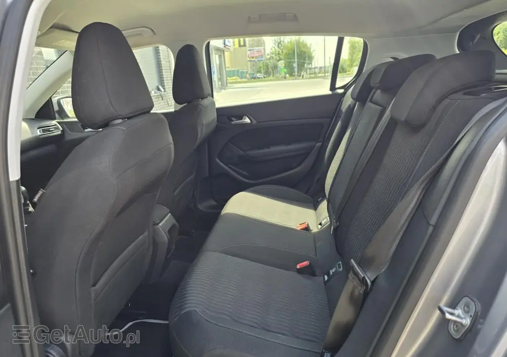 PEUGEOT 308 1.6 BlueHDi Business Line S&S