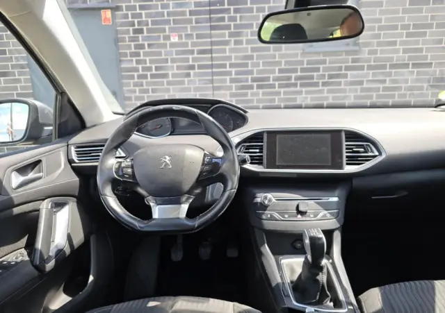 PEUGEOT 308 1.6 BlueHDi Business Line S&S