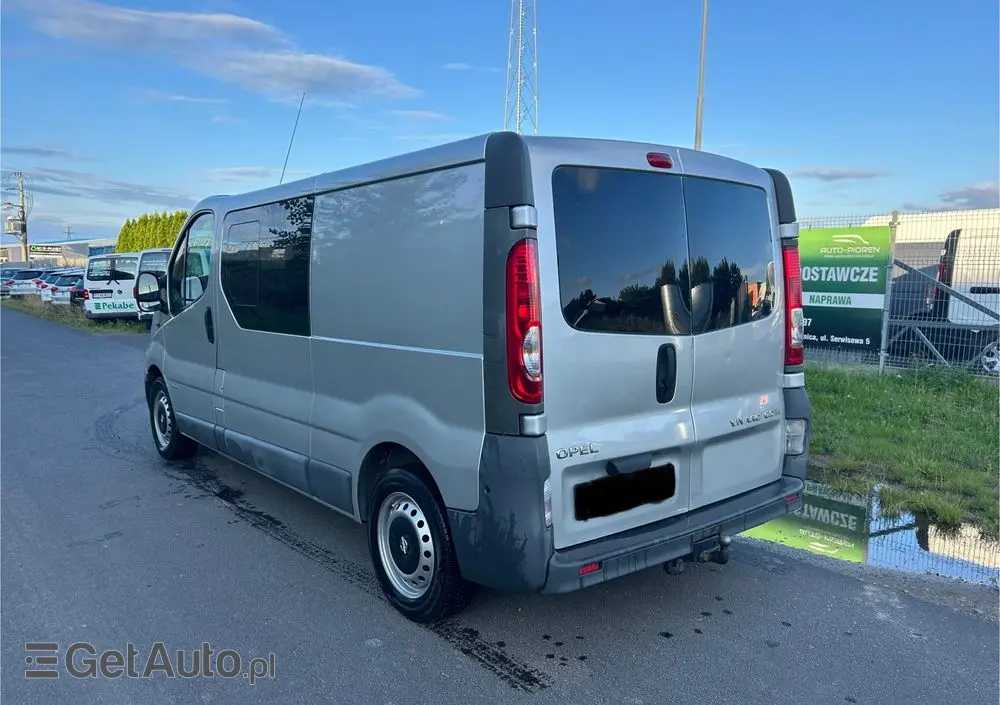 OPEL Vivaro 