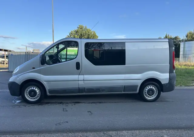 OPEL Vivaro 