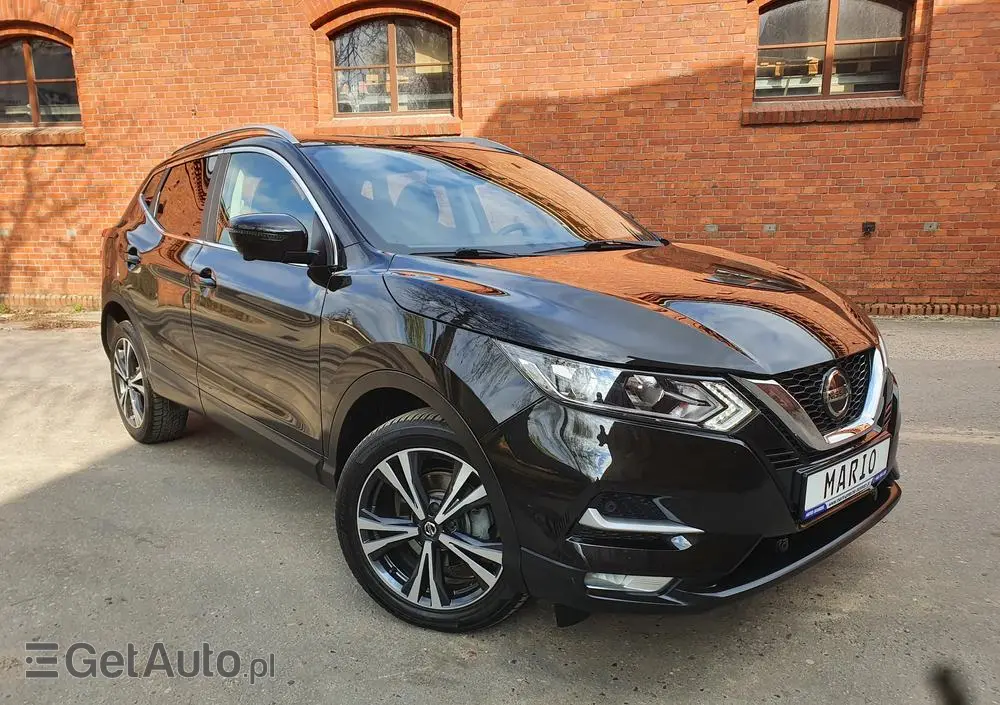 NISSAN Qashqai 1.3 DIG-T DCT N-TEC