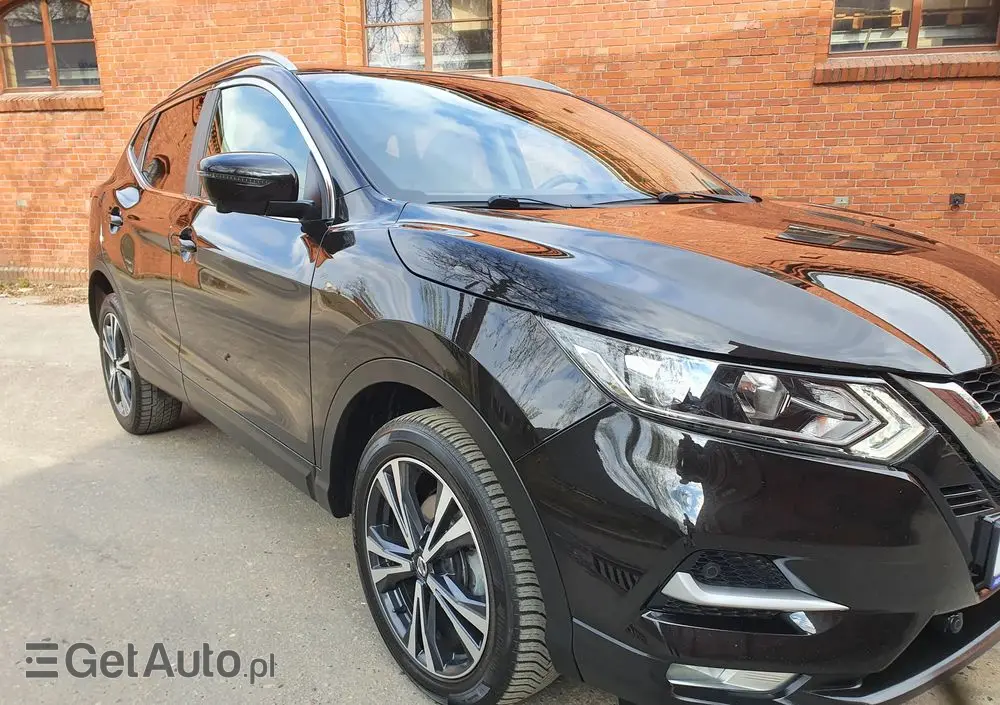 NISSAN Qashqai 1.3 DIG-T DCT N-TEC