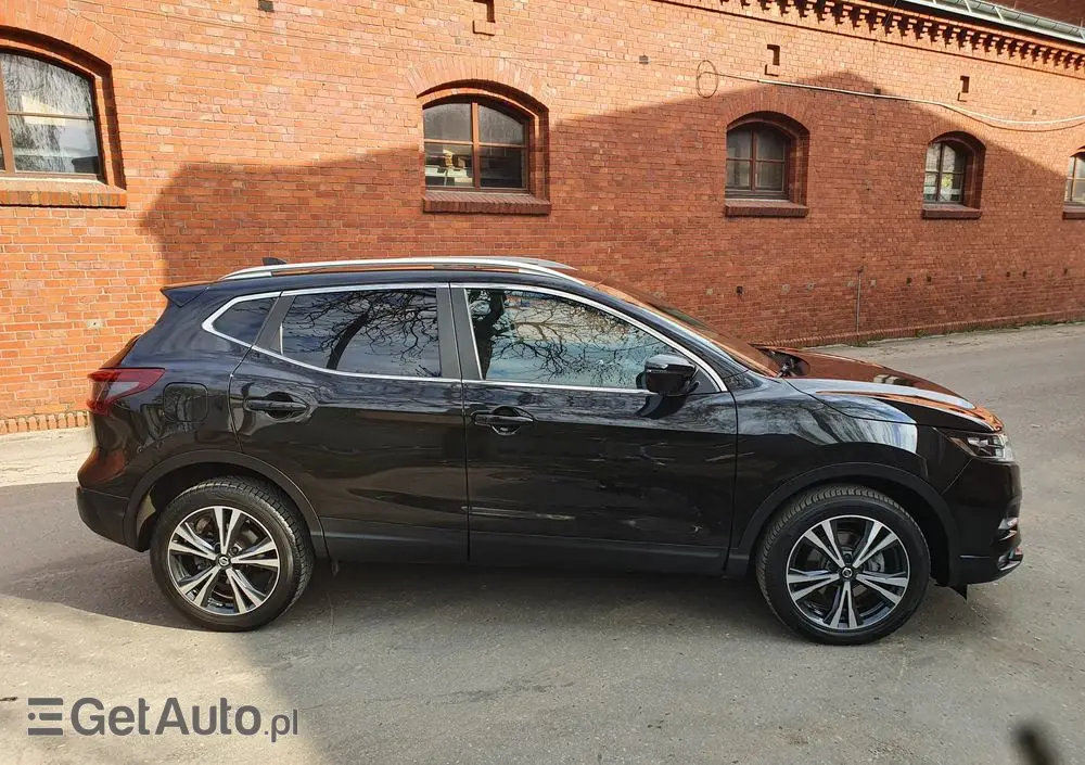NISSAN Qashqai 1.3 DIG-T DCT N-TEC