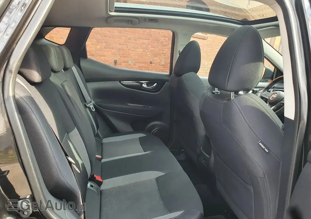 NISSAN Qashqai 1.3 DIG-T DCT N-TEC