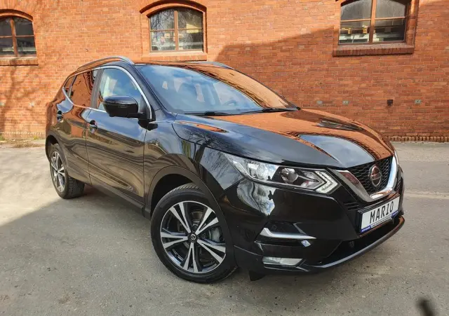 NISSAN Qashqai 1.3 DIG-T DCT N-TEC