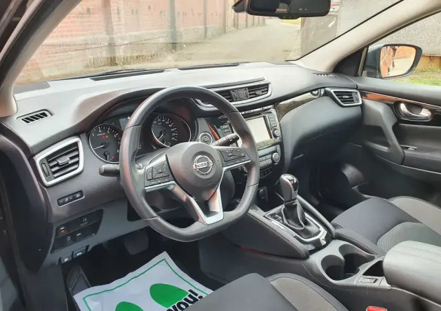 NISSAN Qashqai 1.3 DIG-T DCT N-TEC