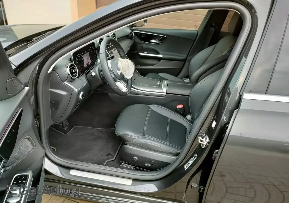 MERCEDES-BENZ Klasa C 200 d T 9G-TRONIC Avantgarde Advanced