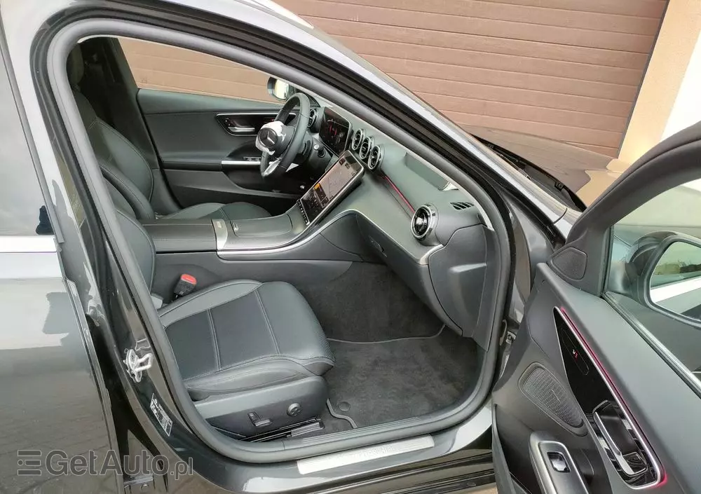 MERCEDES-BENZ Klasa C 200 d T 9G-TRONIC Avantgarde Advanced