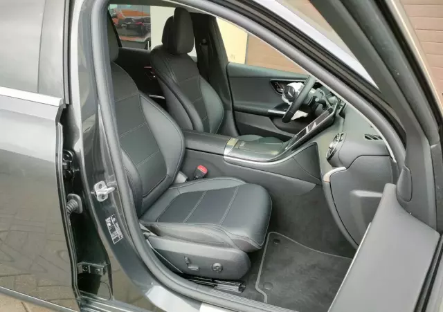 MERCEDES-BENZ Klasa C 200 d T 9G-TRONIC Avantgarde Advanced