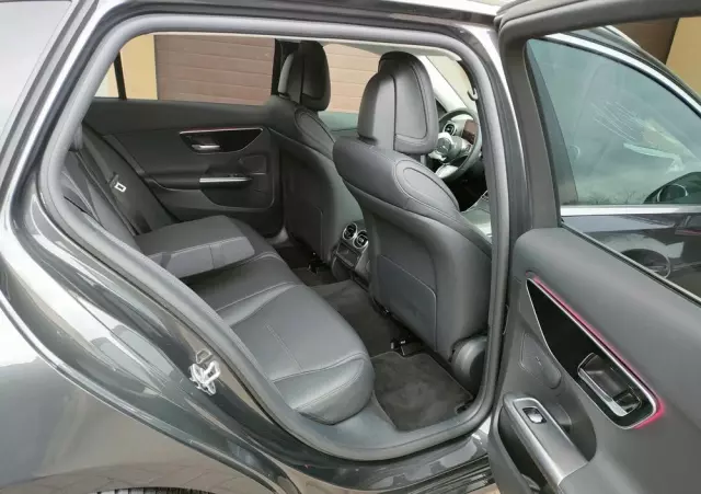 MERCEDES-BENZ Klasa C 200 d T 9G-TRONIC Avantgarde Advanced