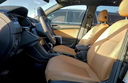 VOLKSWAGEN Taigun 