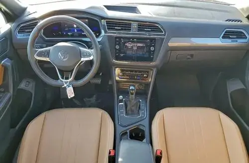 VOLKSWAGEN Taigun 