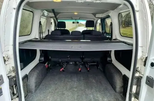 NISSAN NV200 