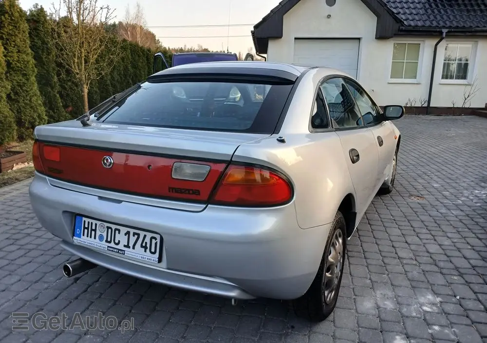MAZDA 323F 