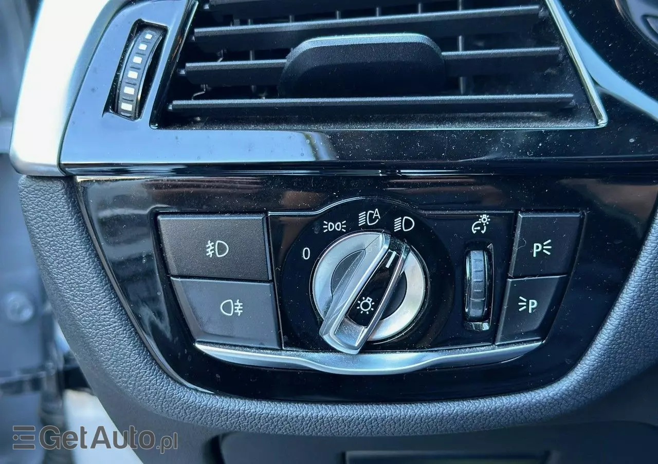 BMW Seria 5 520i Luxury Line sport