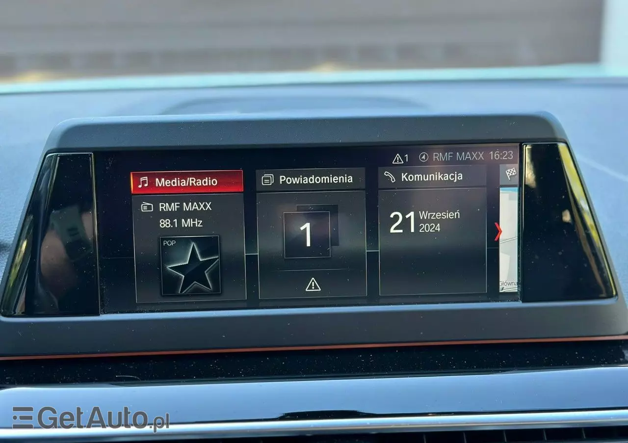 BMW Seria 5 520i Luxury Line sport