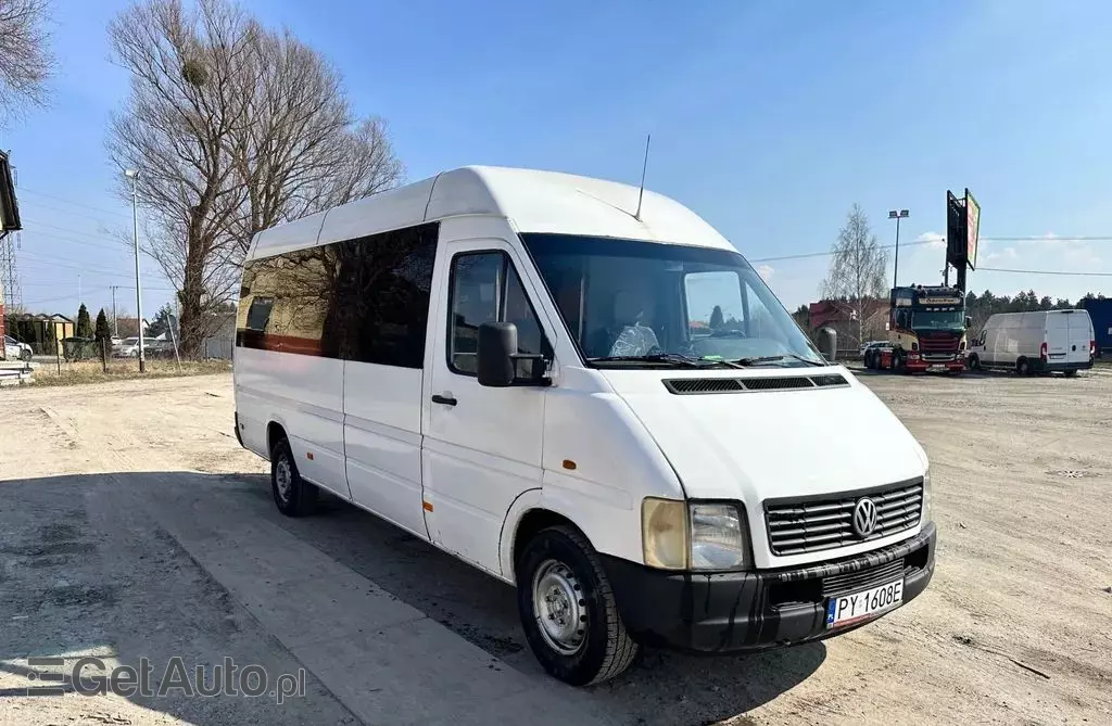 VOLKSWAGEN LT 