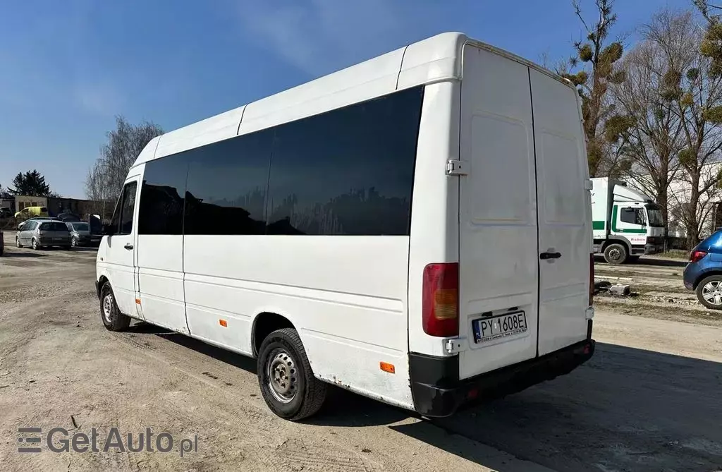 VOLKSWAGEN LT 