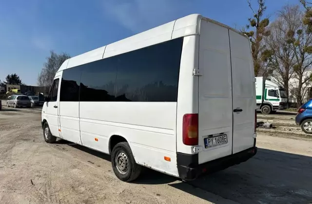 VOLKSWAGEN LT 
