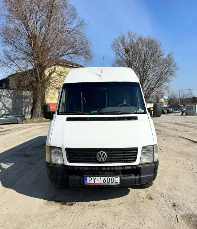 VOLKSWAGEN LT 