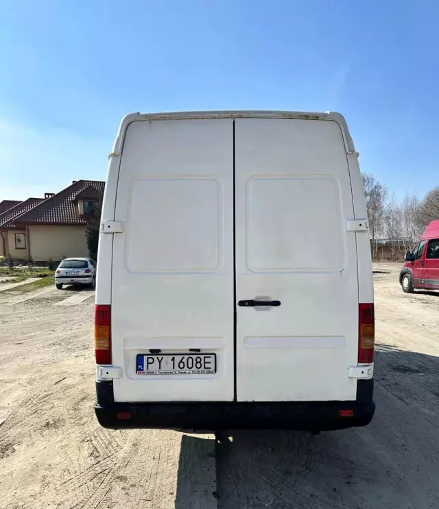 VOLKSWAGEN LT 