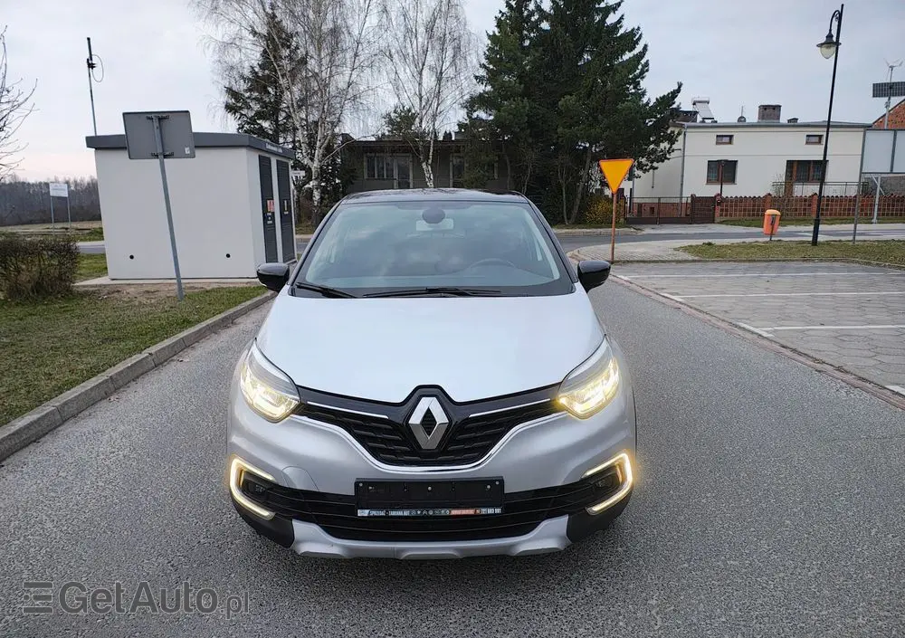 RENAULT Captur TCe 150 EDC GPF COLLECTION