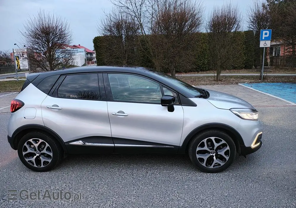 RENAULT Captur TCe 150 EDC GPF COLLECTION