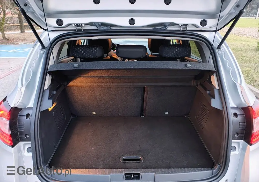 RENAULT Captur TCe 150 EDC GPF COLLECTION