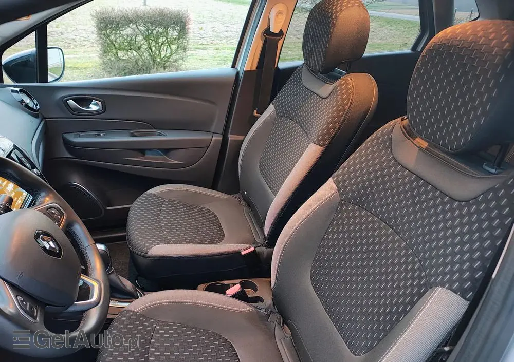 RENAULT Captur TCe 150 EDC GPF COLLECTION