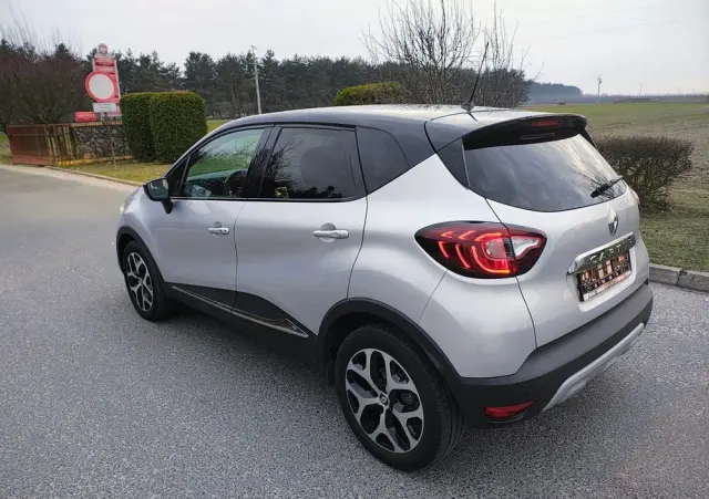 RENAULT Captur TCe 150 EDC GPF COLLECTION