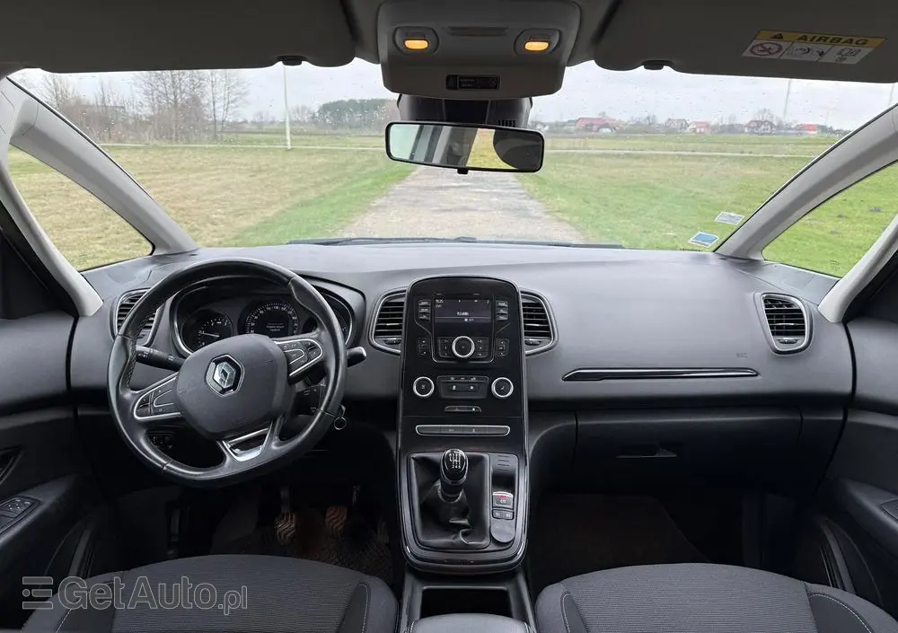 RENAULT Grand Scenic 