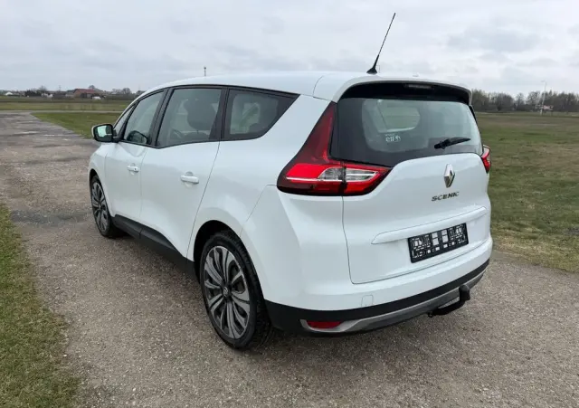 RENAULT Grand Scenic 