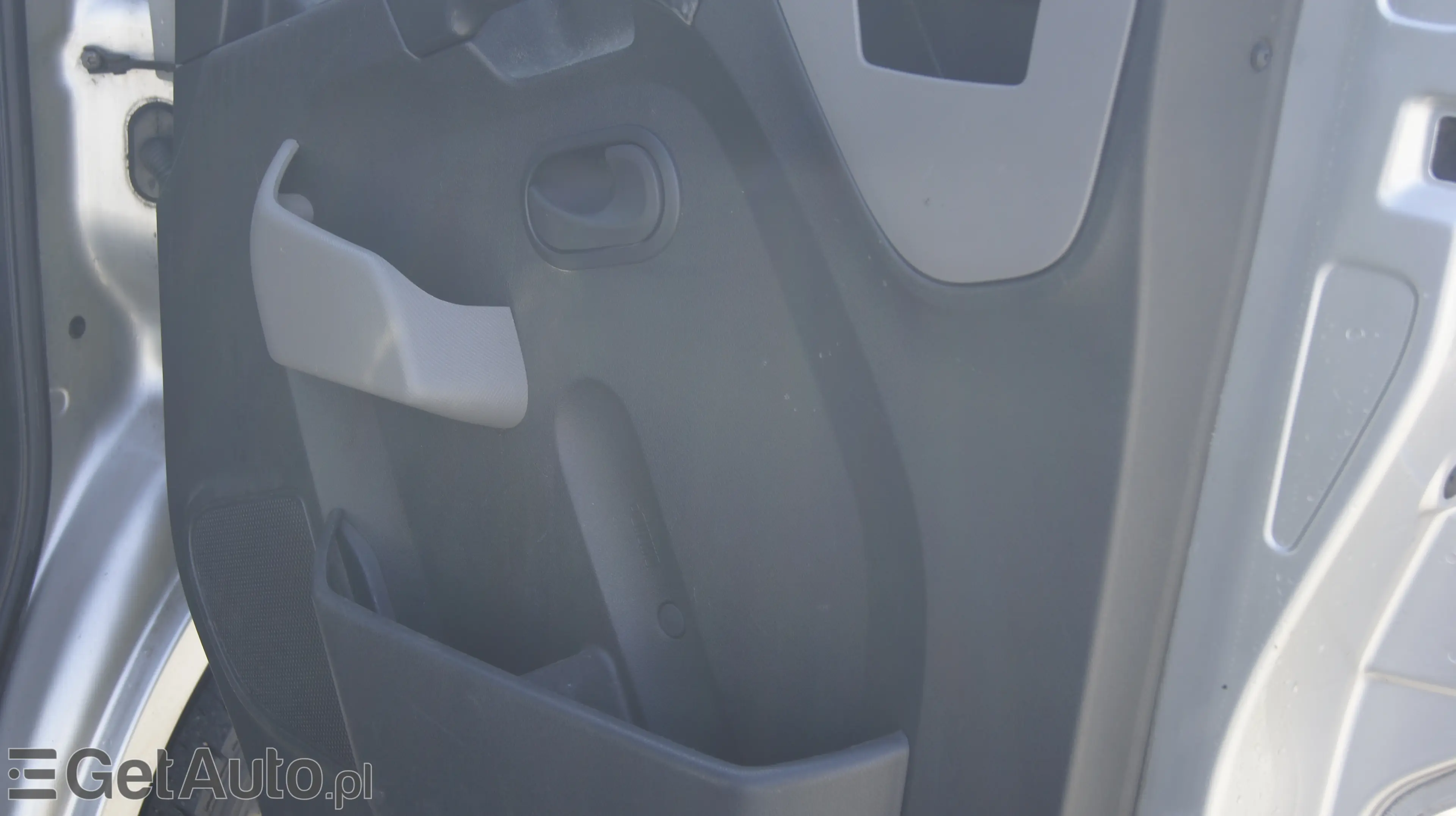 RENAULT Master 9 osobowy