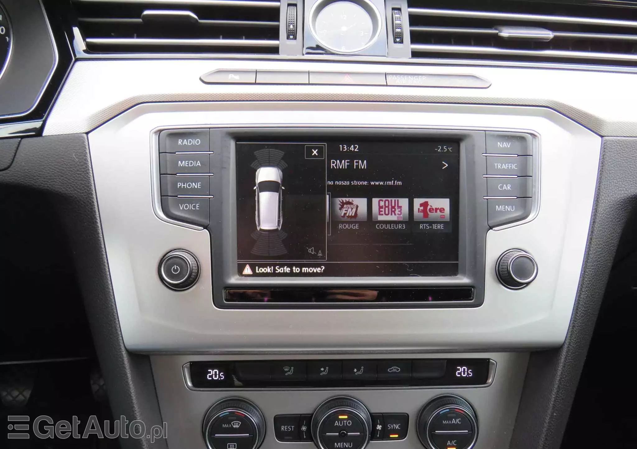 VOLKSWAGEN Passat Variant 2.0 TDI (BlueMotion Technology) Highline