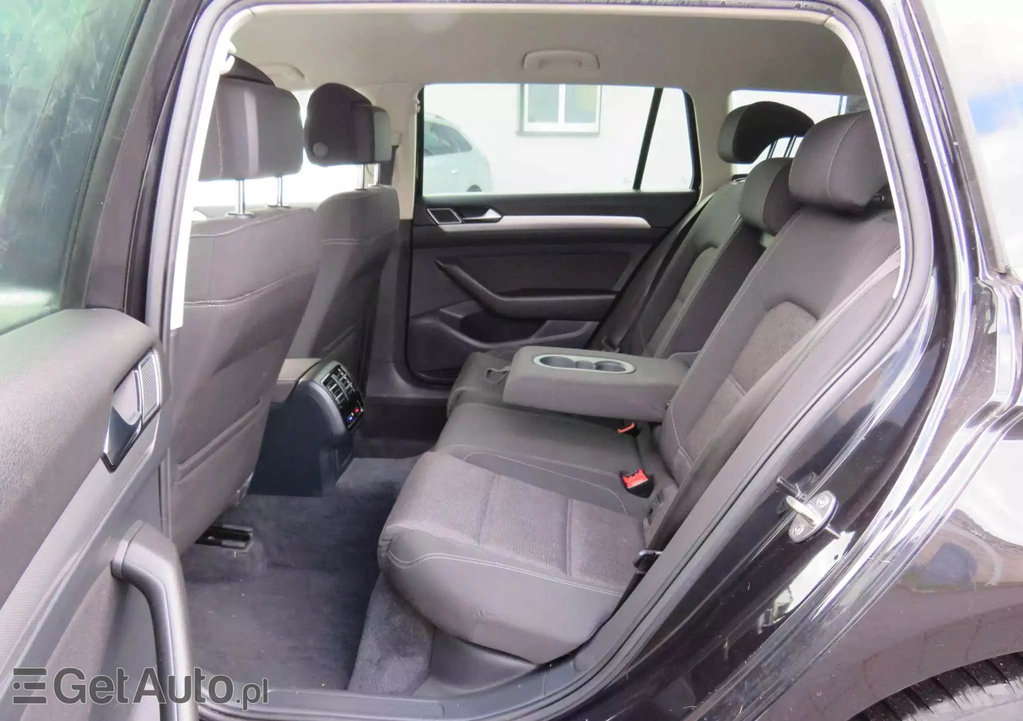 VOLKSWAGEN Passat Variant 2.0 TDI (BlueMotion Technology) Highline