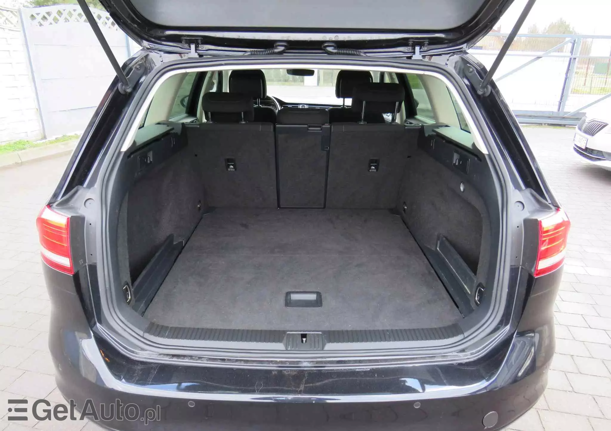 VOLKSWAGEN Passat Variant 2.0 TDI (BlueMotion Technology) Highline