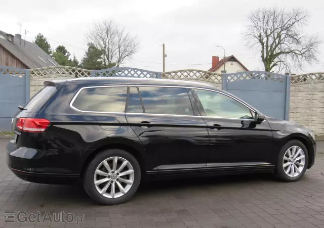 VOLKSWAGEN Passat Variant 2.0 TDI (BlueMotion Technology) Highline