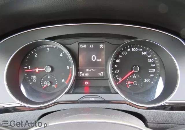 VOLKSWAGEN Passat Variant 2.0 TDI (BlueMotion Technology) Highline