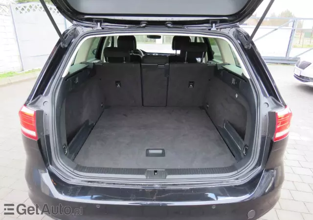 VOLKSWAGEN Passat Variant 2.0 TDI (BlueMotion Technology) Highline