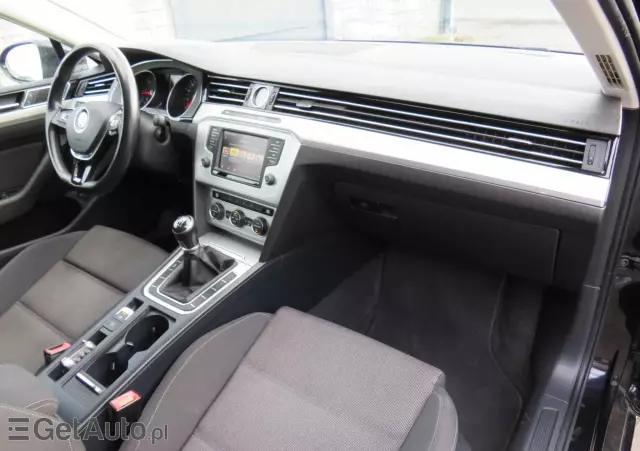 VOLKSWAGEN Passat Variant 2.0 TDI (BlueMotion Technology) Highline