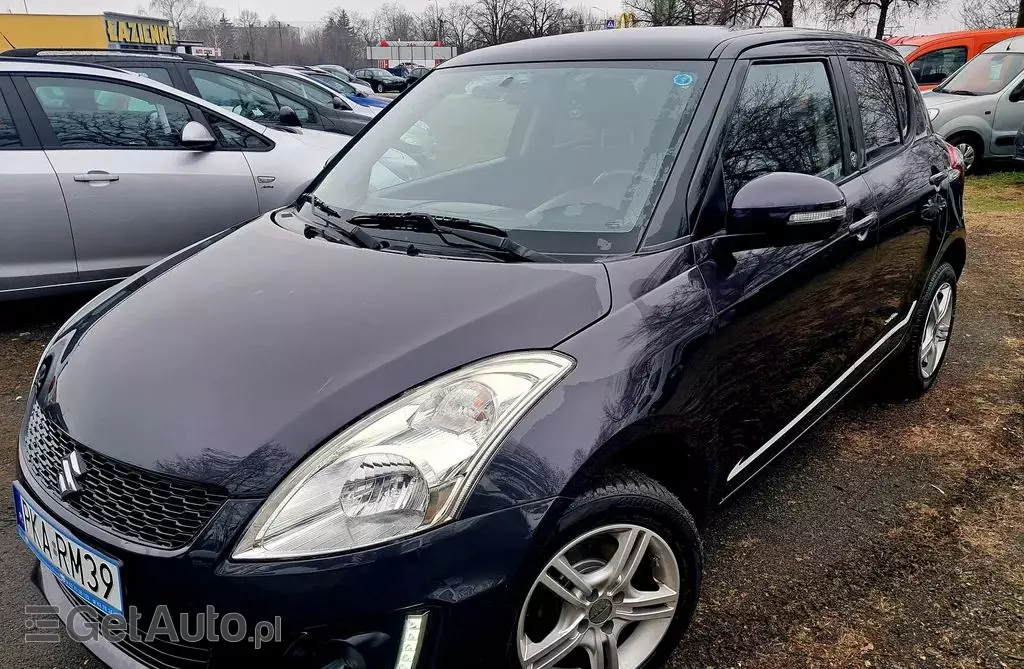 SUZUKI Swift 