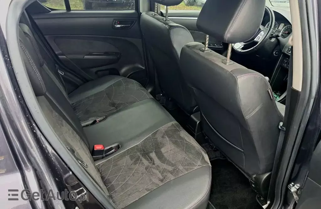 SUZUKI Swift 