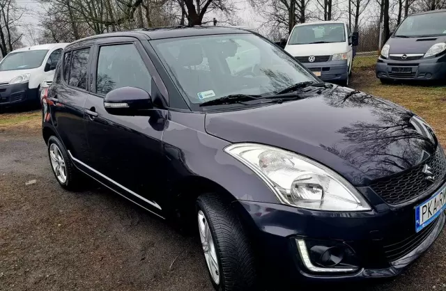 SUZUKI Swift 