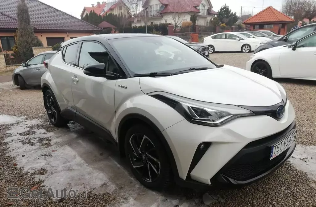 TOYOTA C-HR 