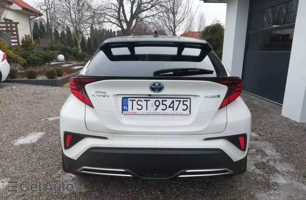 TOYOTA C-HR 